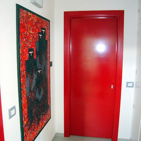 אוריסטאנו Iride Guest House מראה חיצוני תמונה