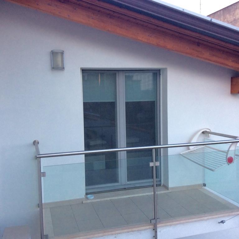 אוריסטאנו Iride Guest House מראה חיצוני תמונה
